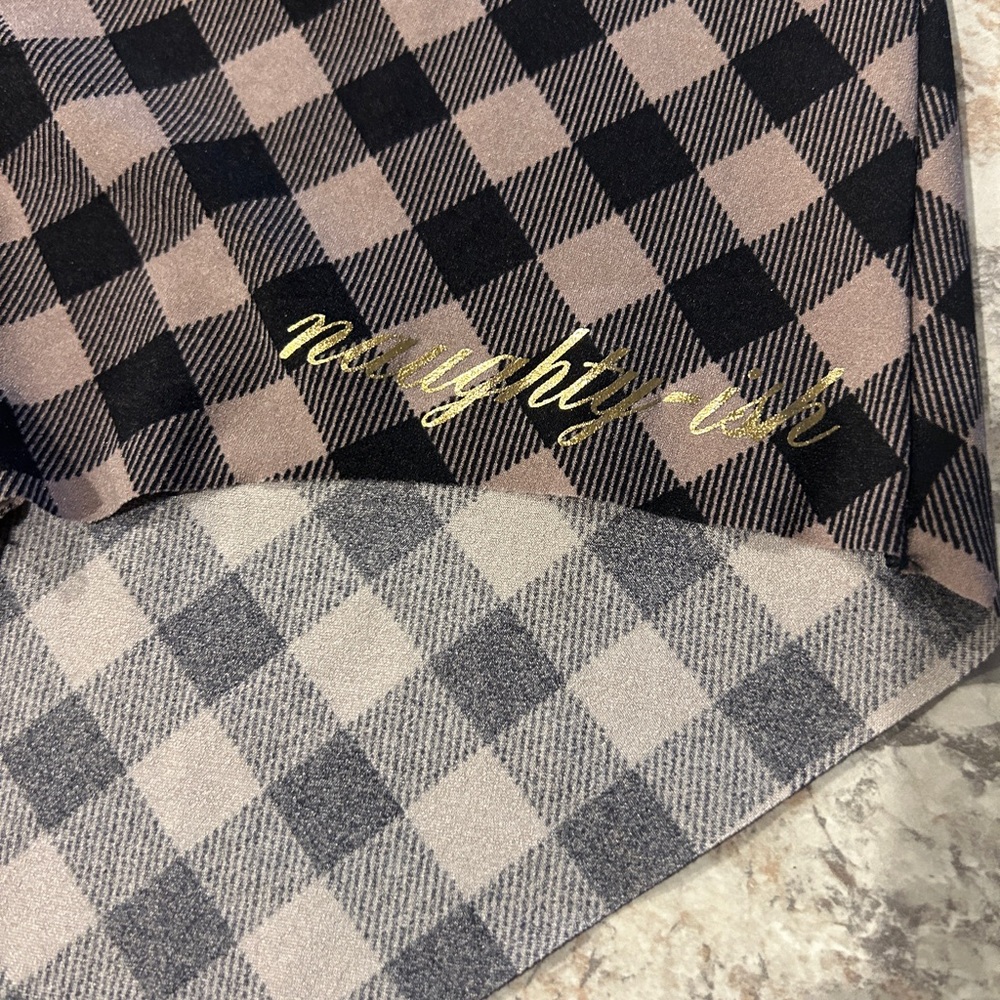 VS Holiday PINK High Rise Boyshort Panty Plaid NWT Large Naughty-ish